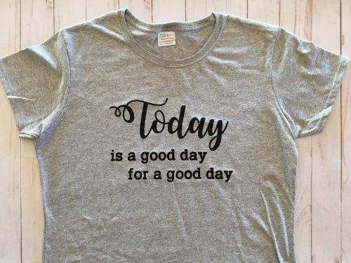 How-To Screen Print a T-Shirt